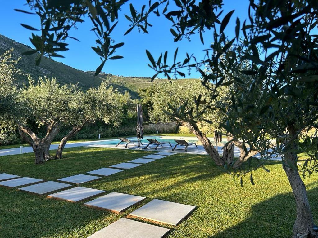 カステッランマーレ・デル・ゴルフォ Civetta Blu Bed & Breakfast エクステリア 写真