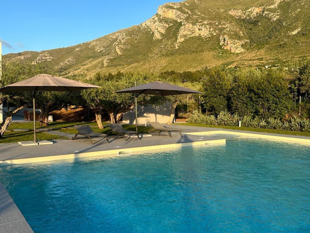 カステッランマーレ・デル・ゴルフォ Civetta Blu Bed & Breakfast エクステリア 写真